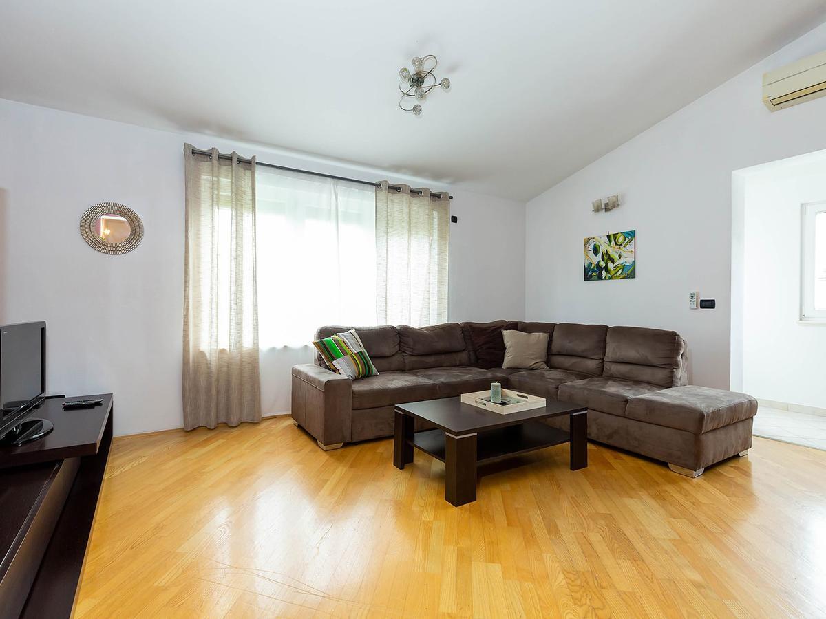 Premium Apartment Sanja Πόρετς Εξωτερικό φωτογραφία